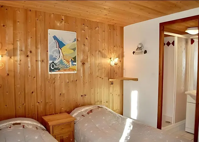 Casa-chalet Du Torchet: Luxe Avec Vue لا بلاني