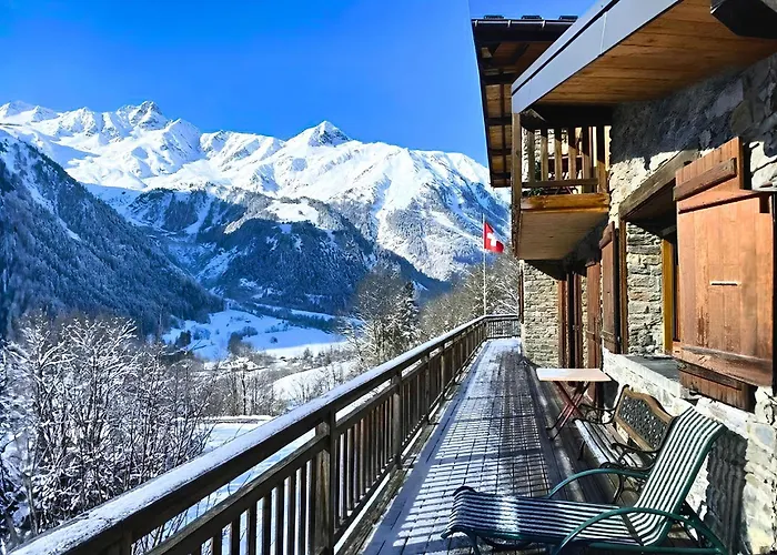 Casa-chalet Du Torchet: Luxe Avec Vue لا بلاني